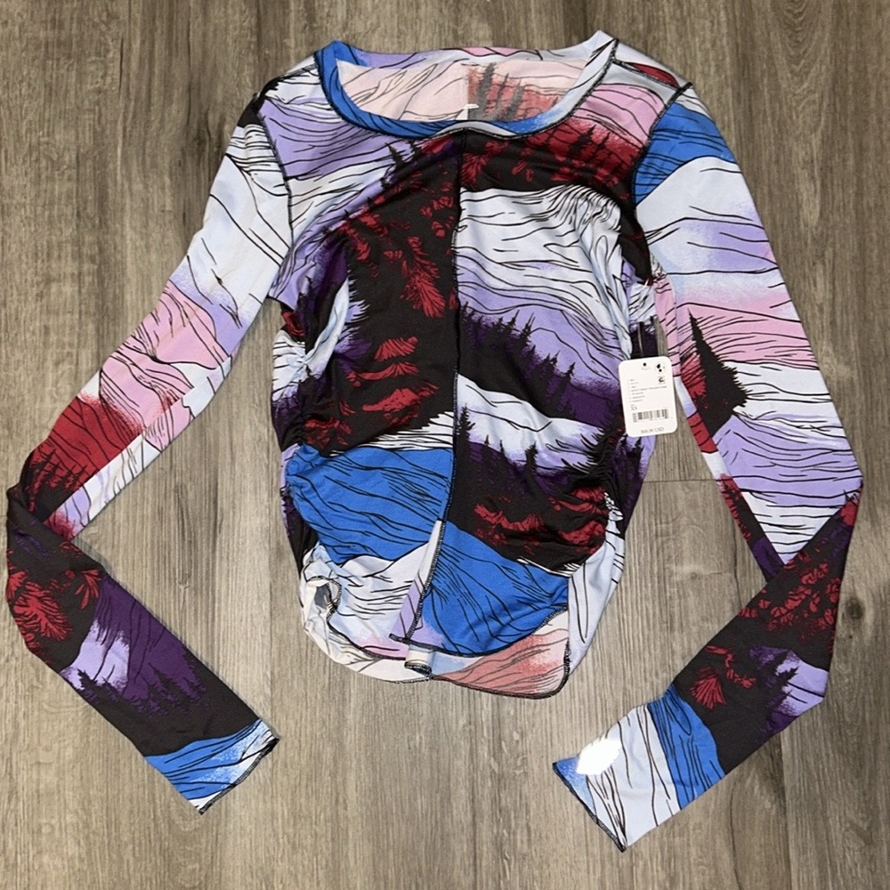FP MOVEMENT PRINTED RIGHT ON RUN LONG SLEEVE LAYER - Picture 6 of 9